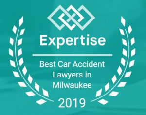 Expertise 2019 website graphic-car accident